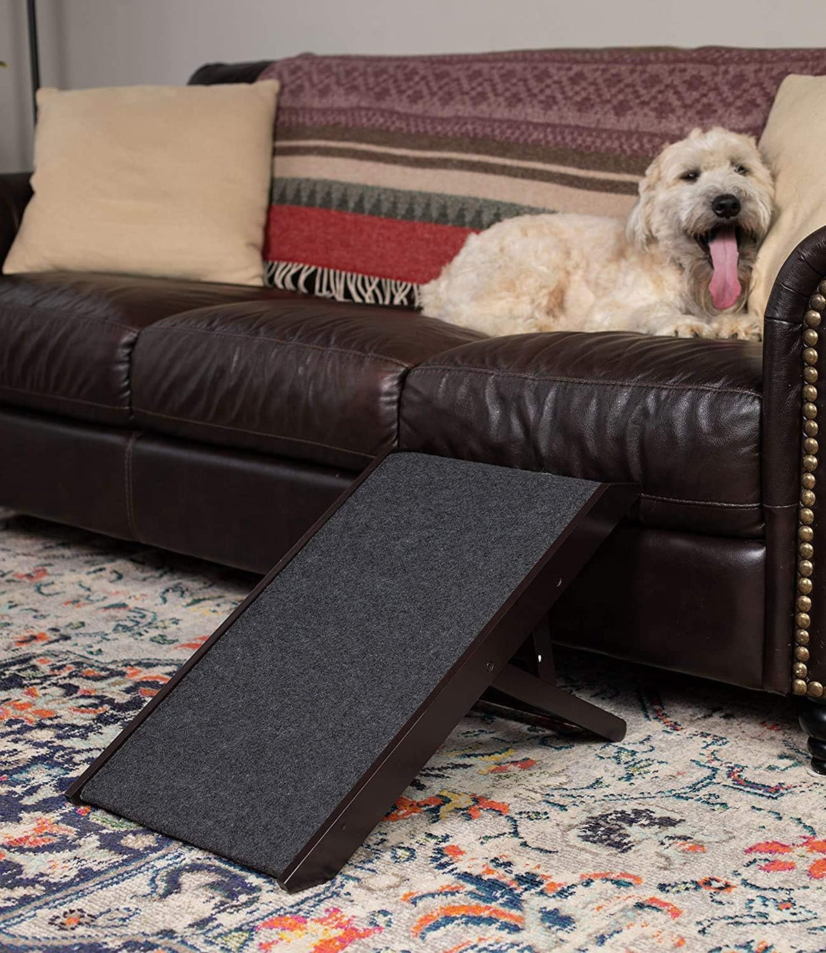 Espresso 13 Wooden Folding Dog Ramp with Carpet D570881
