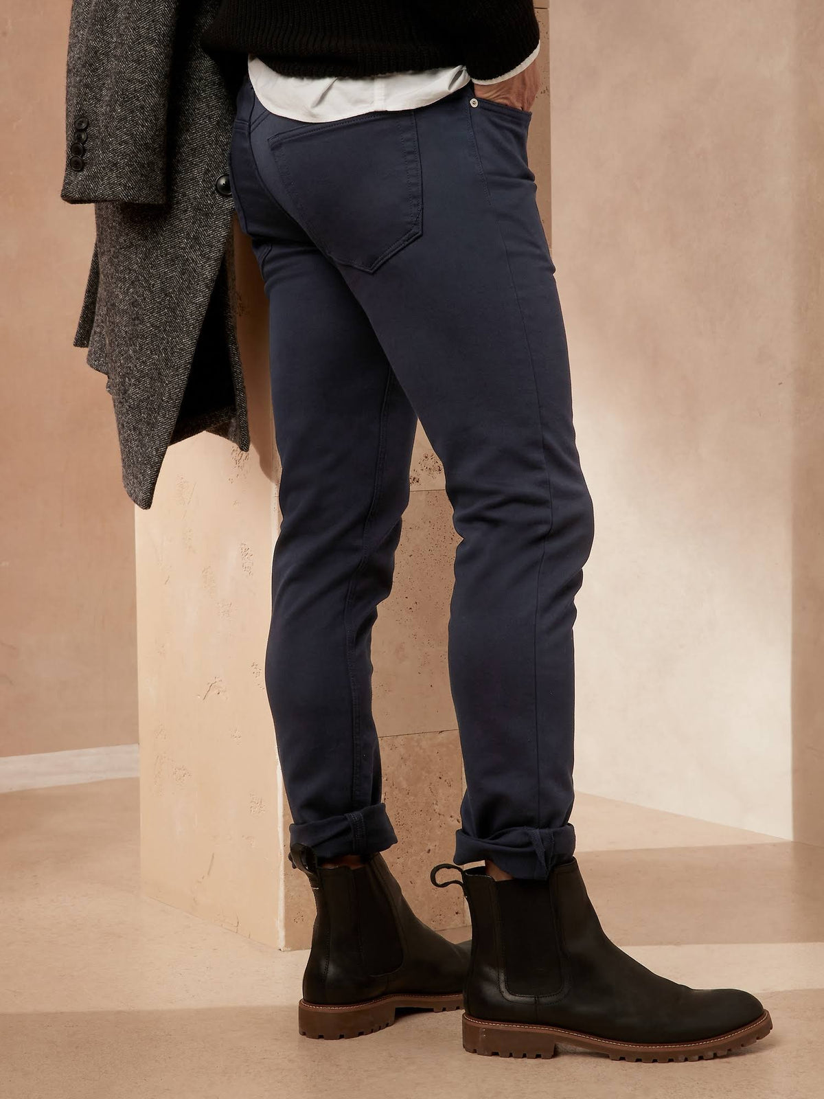 Navy Skinny Traveler Pant Size 35W 36L S3346