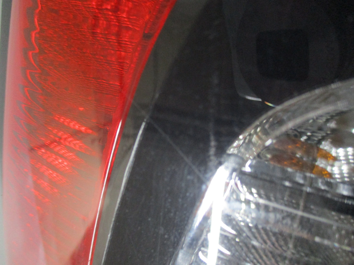 Pre-Owned Kia Soul Driver LH Tail Light Lamp L295