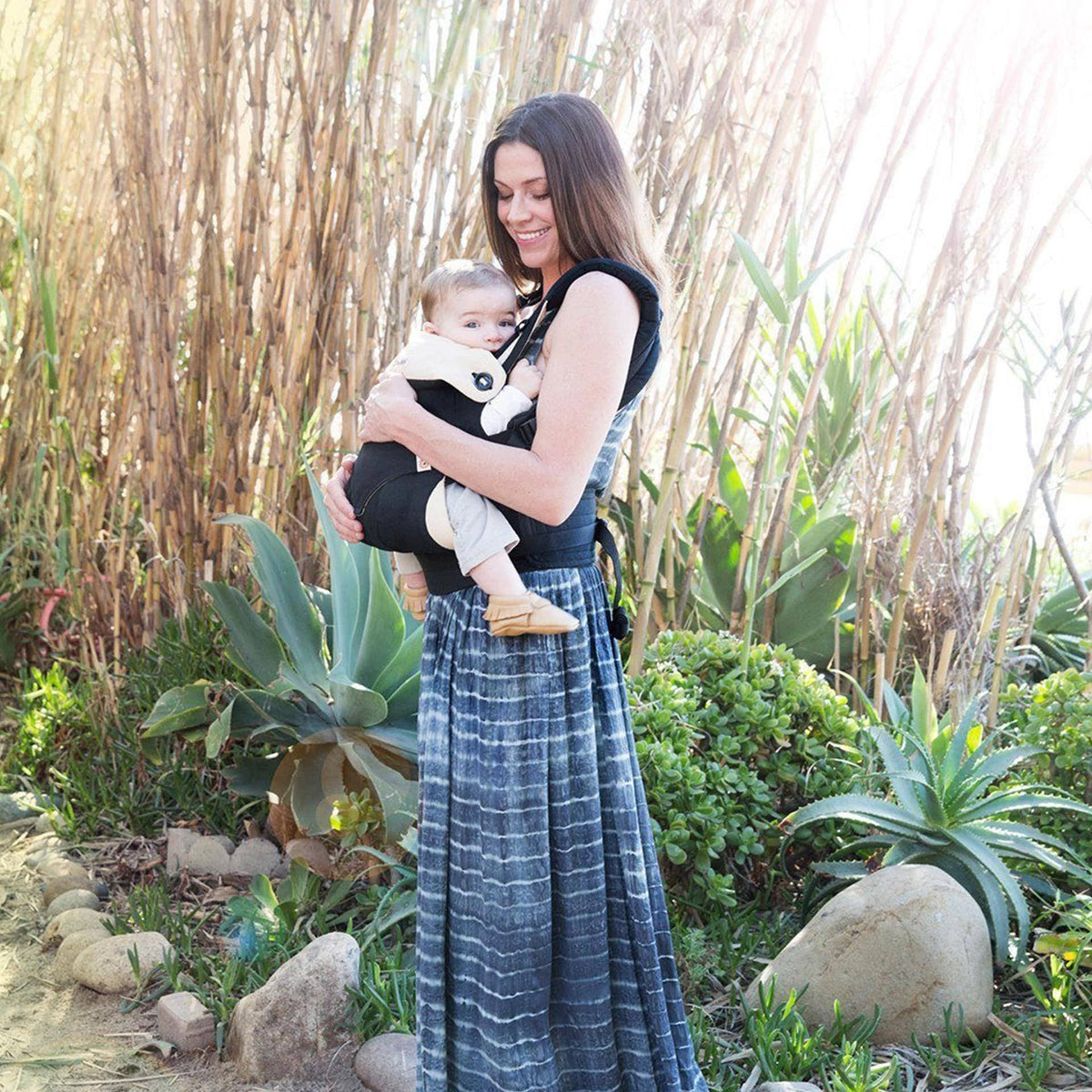 Black/Camel Baby Carrier P733515