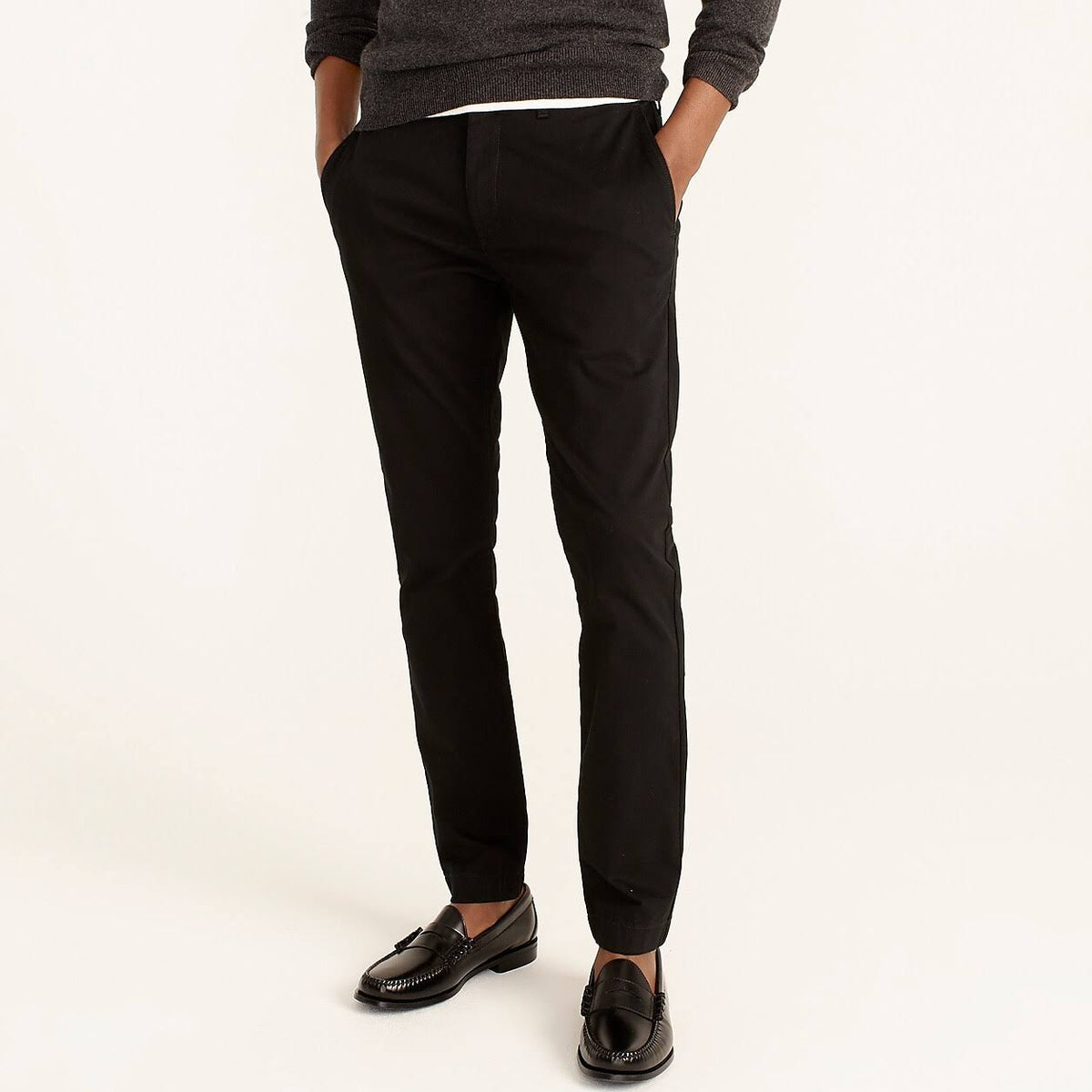 Skinny-Fit Stretch Chino Pant S554