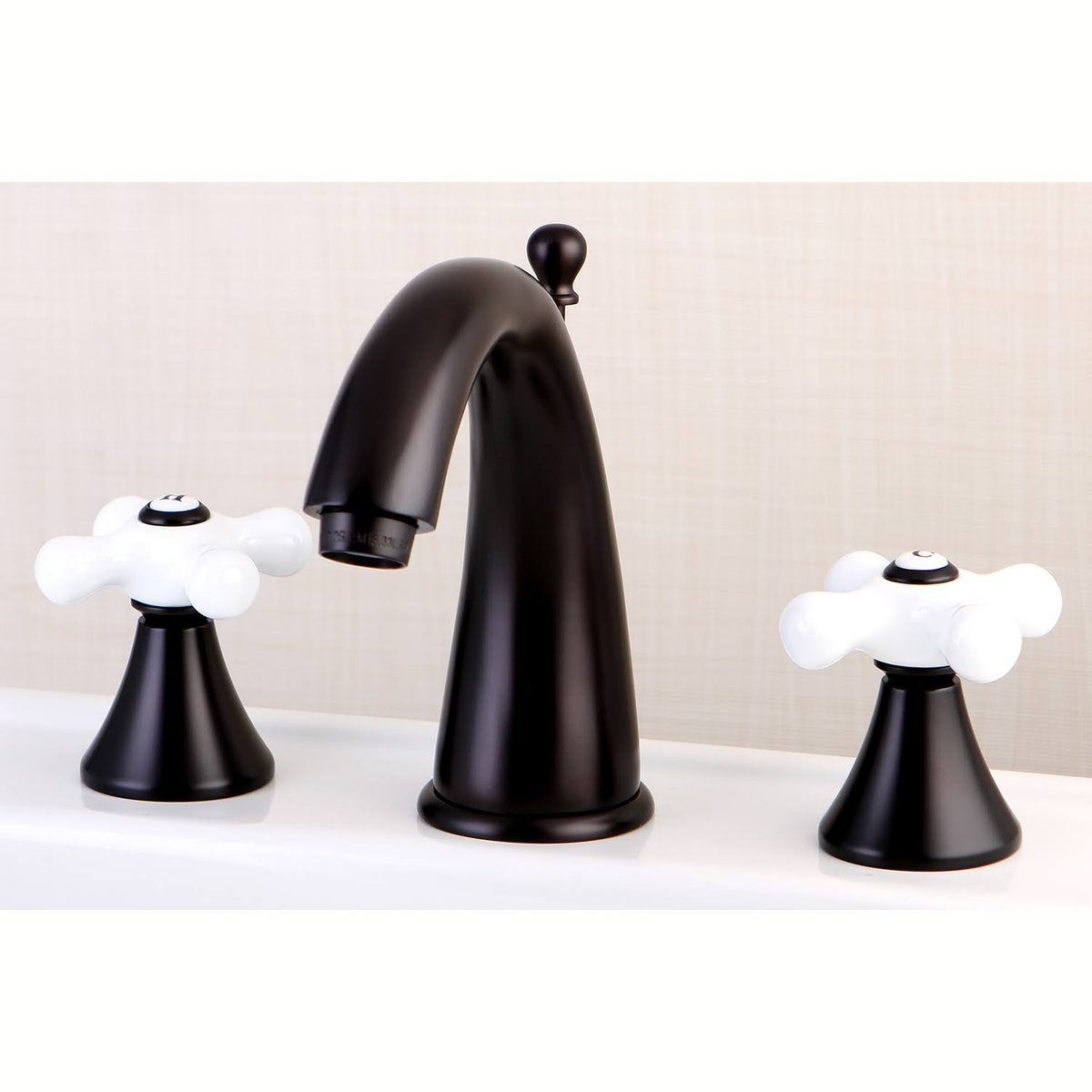 Oil Rubbed Bronze Widespread Lavatory Faucet A1270