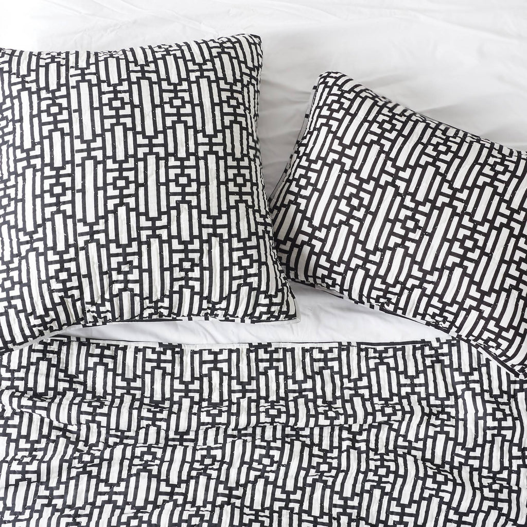Twin Quilt V93549