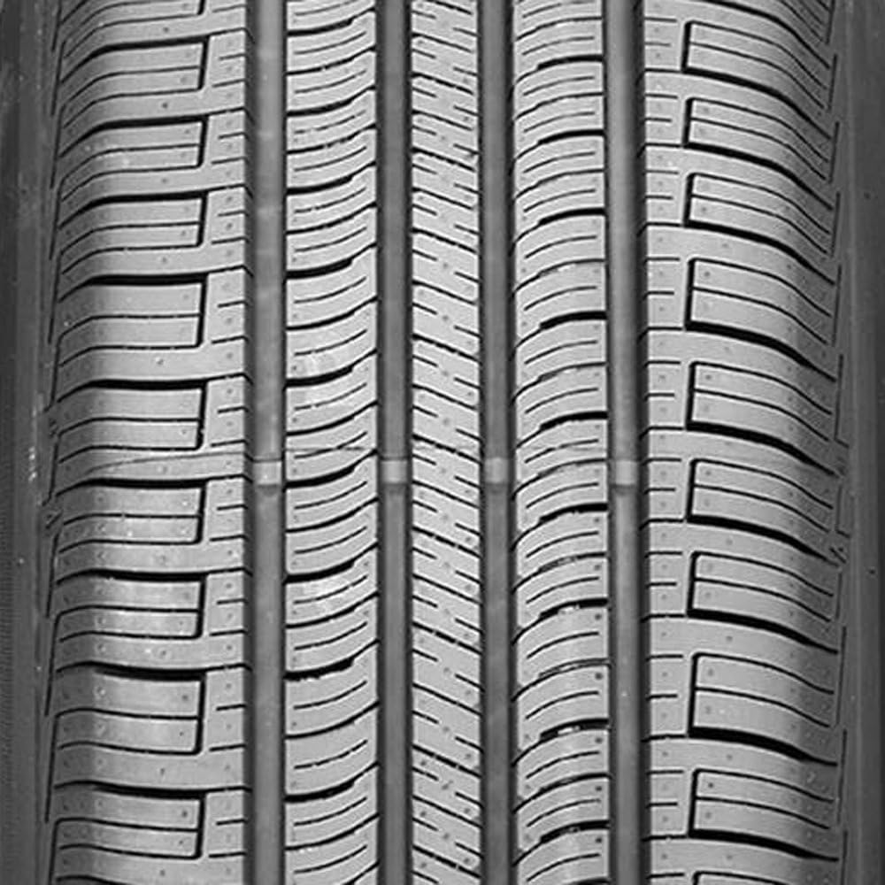 All-Season Radial Tire 235/75R15 Pack of 2 Y9825
