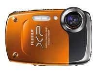 Compact 14.2 MP Digital Camera with 5x Optical Zoom G97185