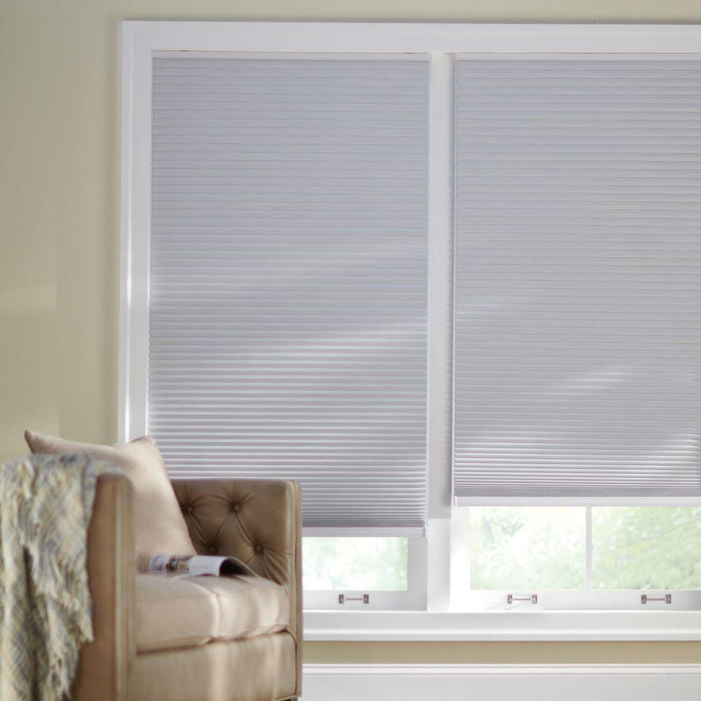 Shadow White Cordless Blackout Cellular Shade I661