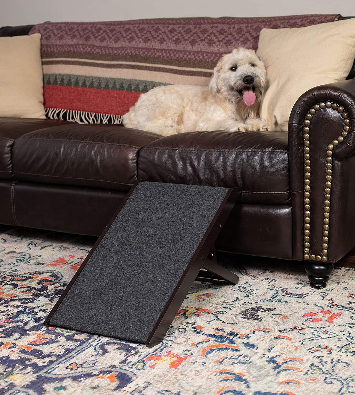 Espresso 13 Wooden Folding Dog Ramp with Carpet D570881