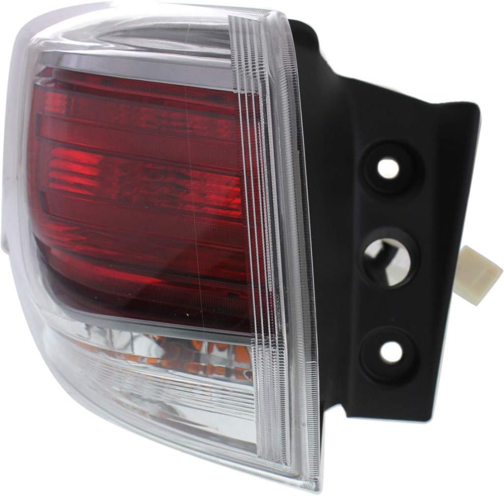 Tail Light Assembly Driver Side O93955