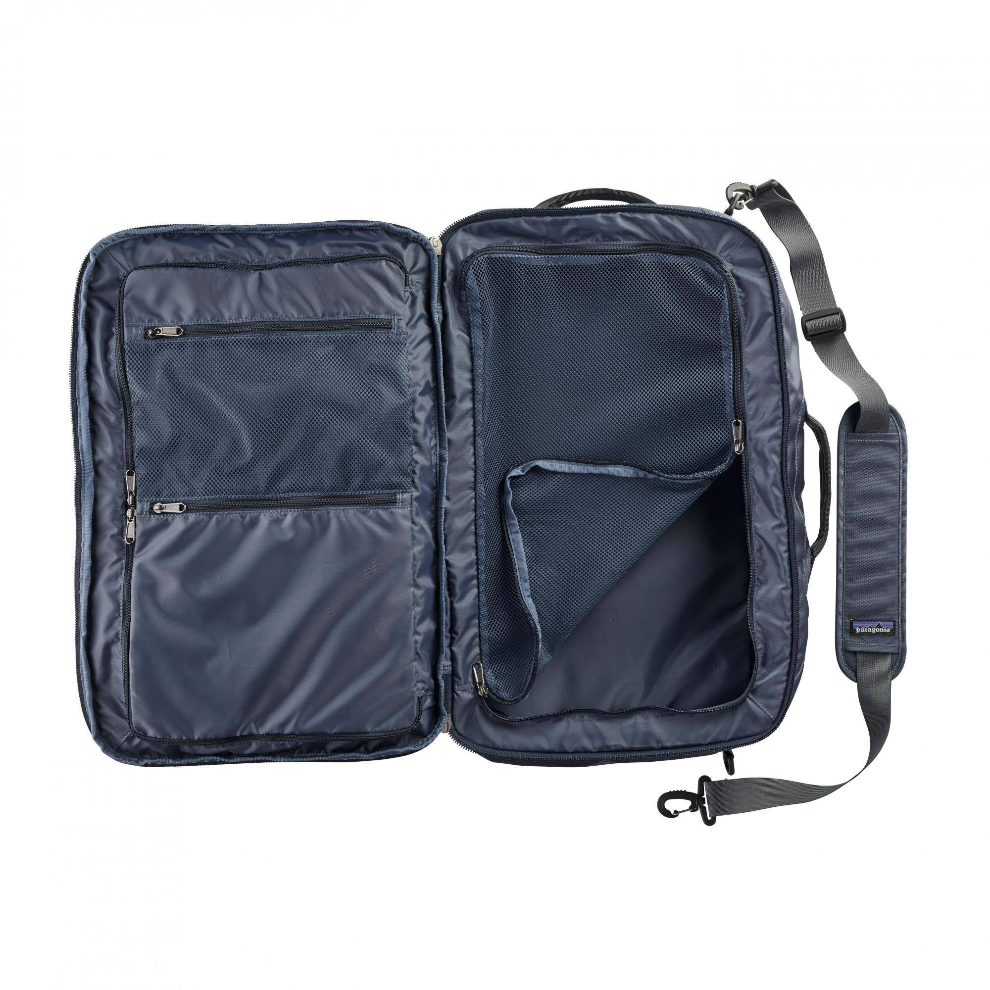 Black 45L Travel Pack D1945