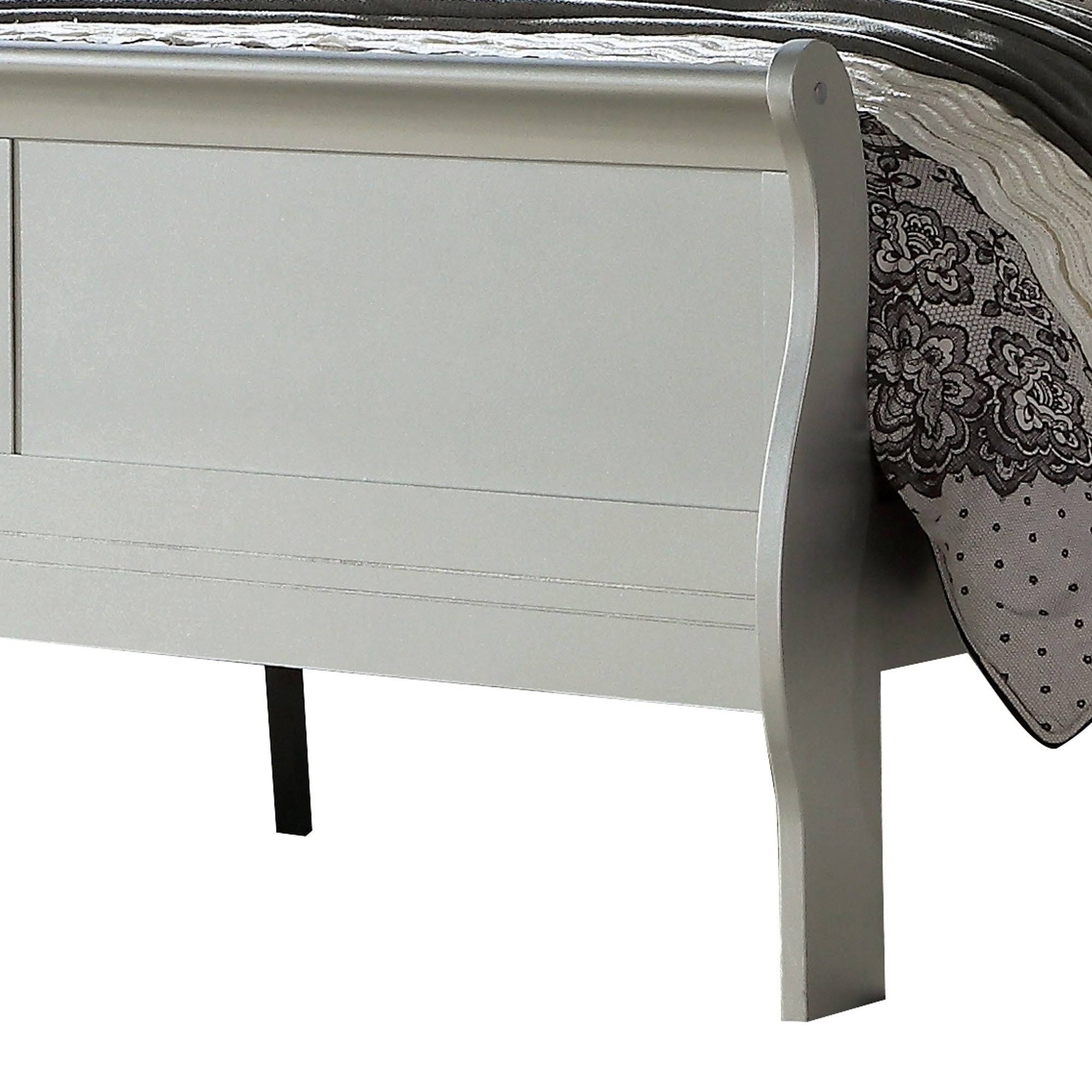 Silver Full Size Bed X38671