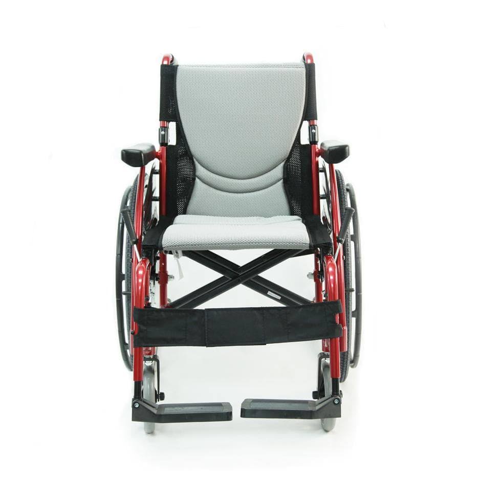 Lightweight Ergonomic Wheelchair with Silver Seat O679217