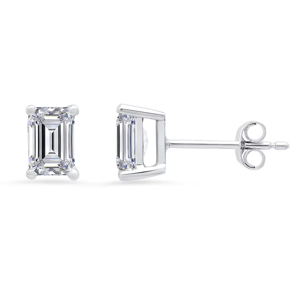 18K White Gold Diamond Stud Earrings R933